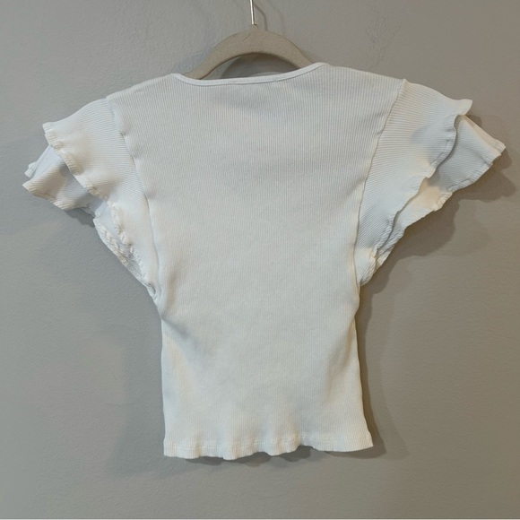 Zara Women’s Cropped White Ribbed Flutter Sleeve Crewneck Top Size Medium - Picture 4 of 5